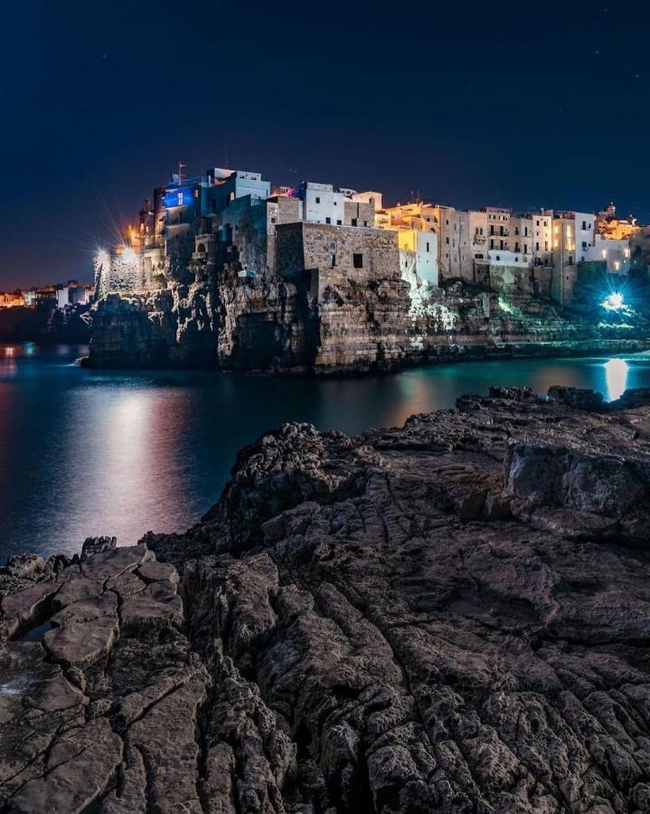 The Duchess'S View - New! Luxurious Flat In Historical Centre 115 Sq M, 3Min Walk To Cala Porto Beach And Private Parking Daire Polignano a Mare Dış mekan fotoğraf